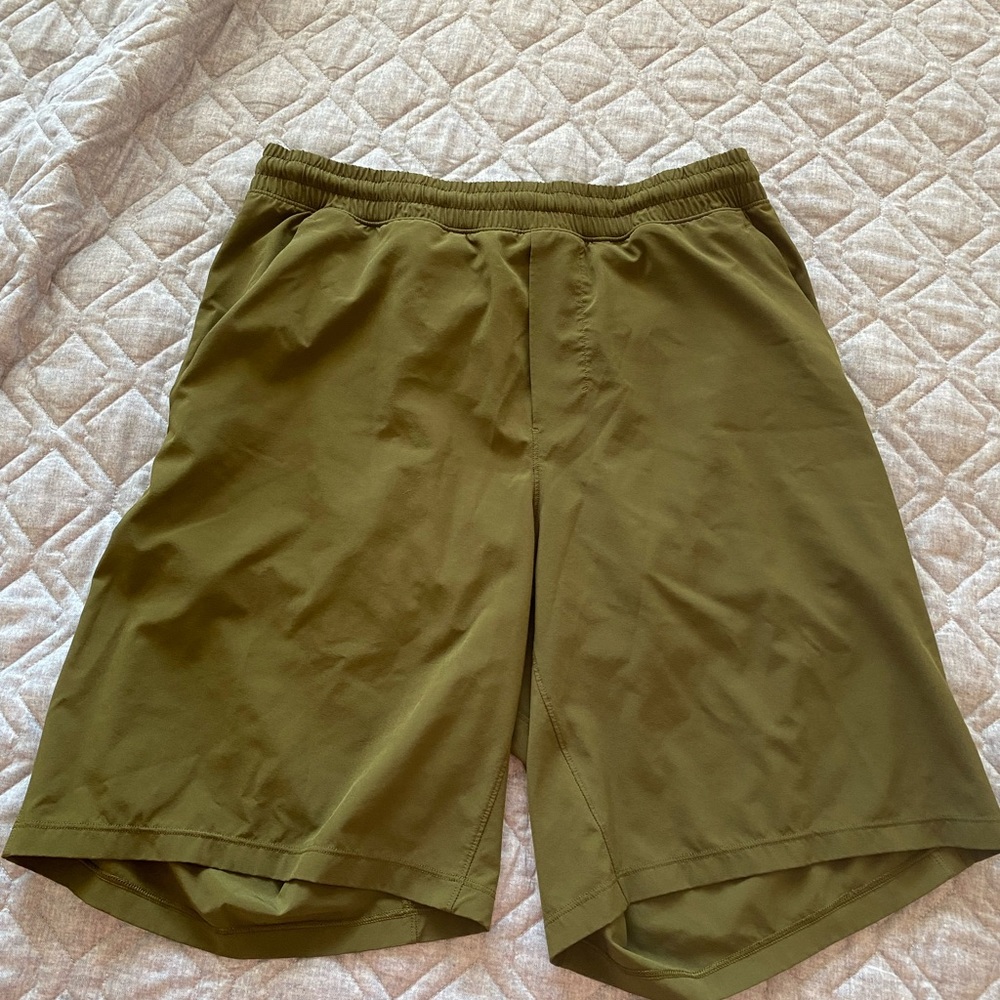 Lululemon Pace Breaker Short 9” Liner